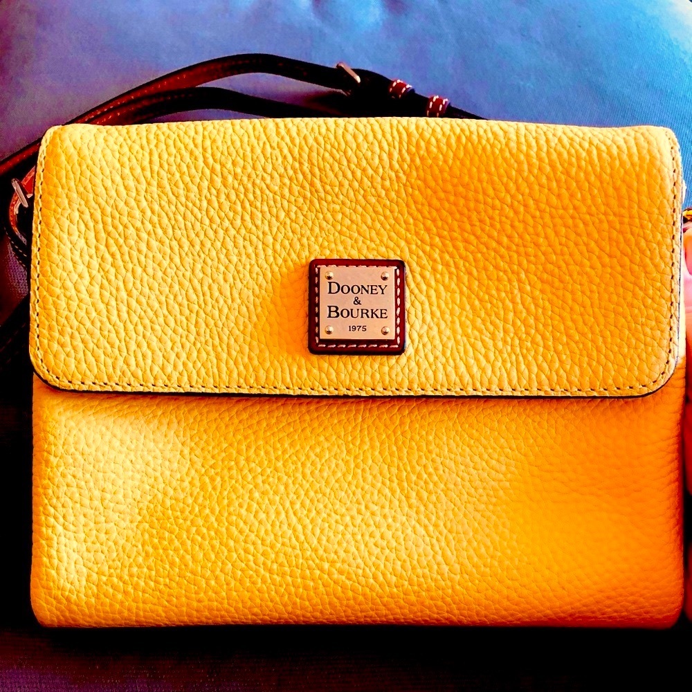 Hello Sunshine! Dooney&Bourke convertible crossbody bag.